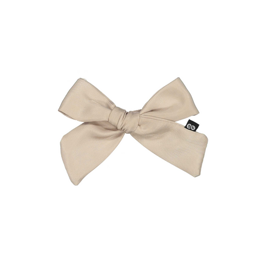 Knot Sateen Petite Bow Clip